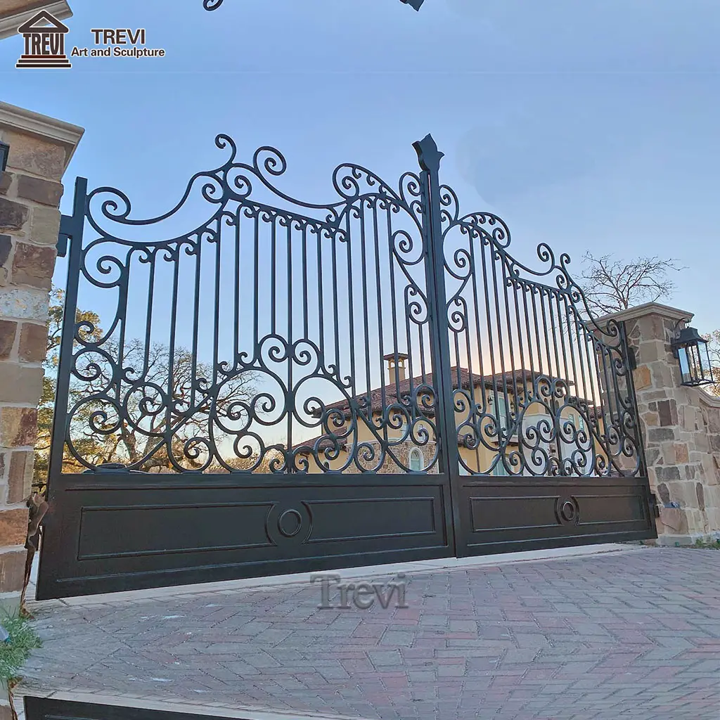 Customized Door For Home with Metal Pipe New Grill Designs Wholesale Main Iron Gate