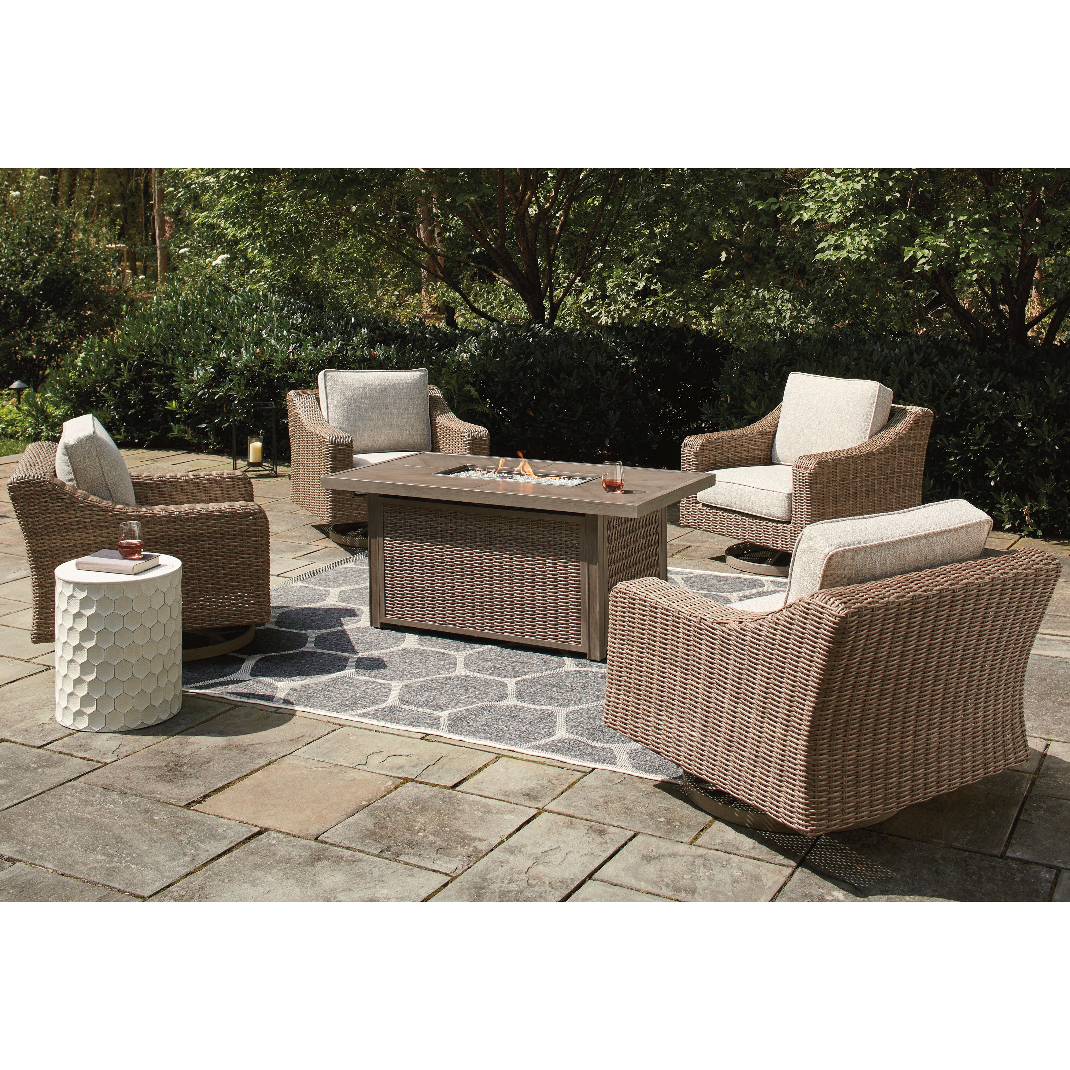 Fire Island Mist Outdoor 5-Piece Firepit Chat Set (Firepit +4 Swivel Rockers)