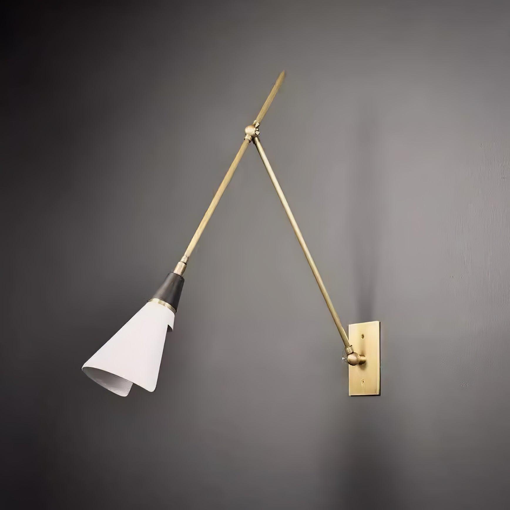 Magari Wall Lamp