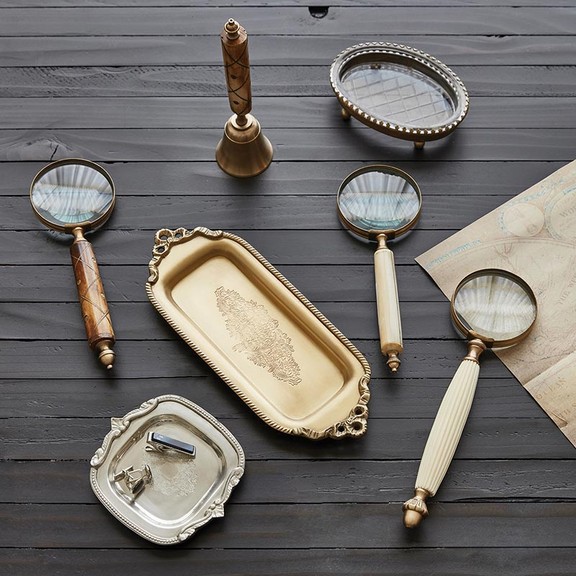 47th   Main DMR366 Antique Magnifying Glass