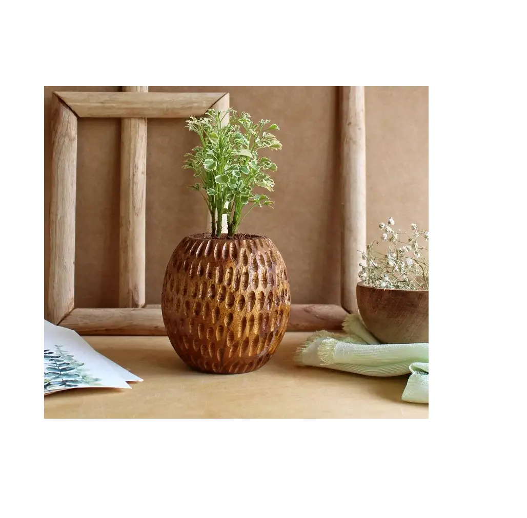 Industrial Quality Handmade Elegant Style Hand carved Antique Footed Vase For Decoration Wood Flower Pot For Gifts   Decor