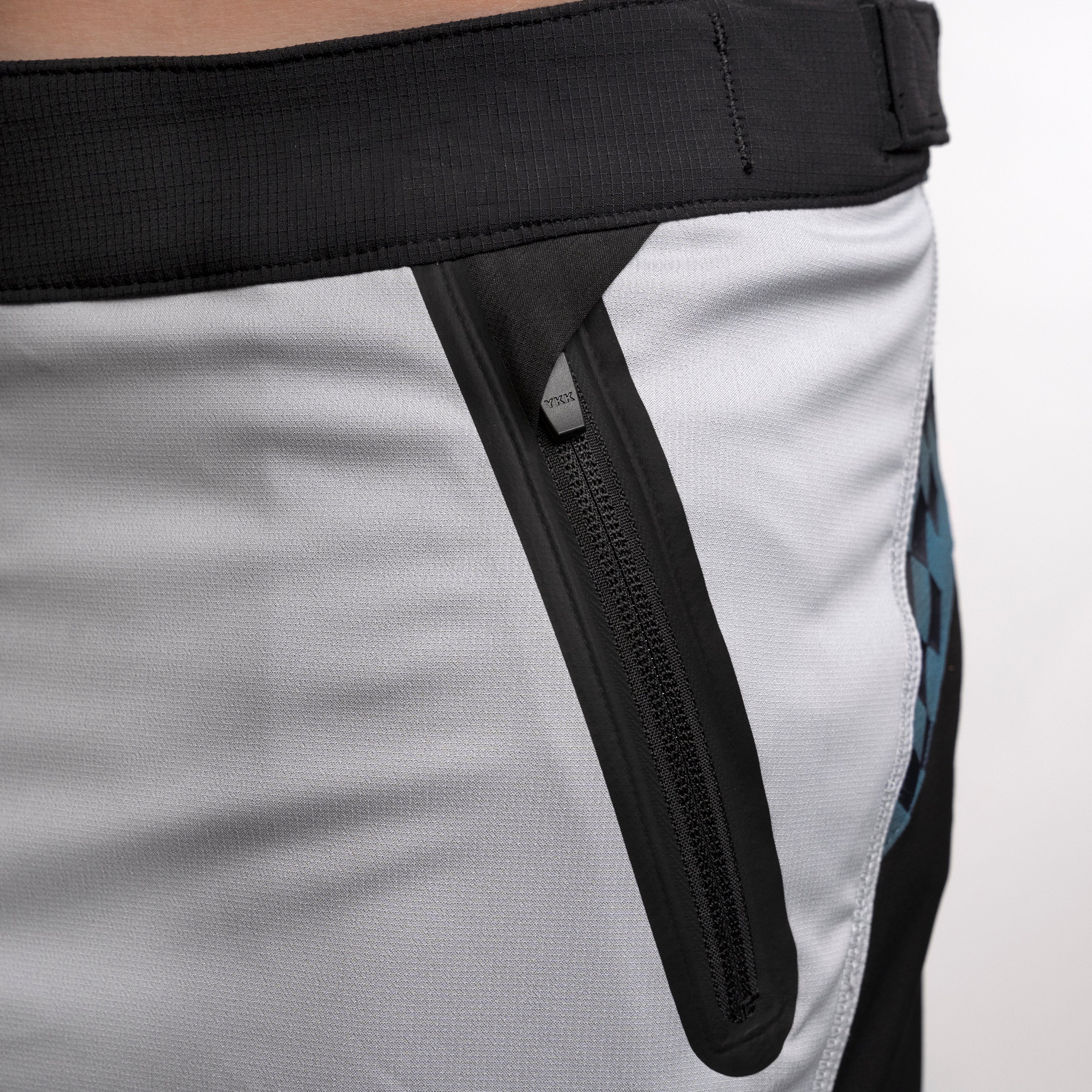 Fasthouse Crossline 2.0 Velocity MTB Short - Silver-Black - 2022