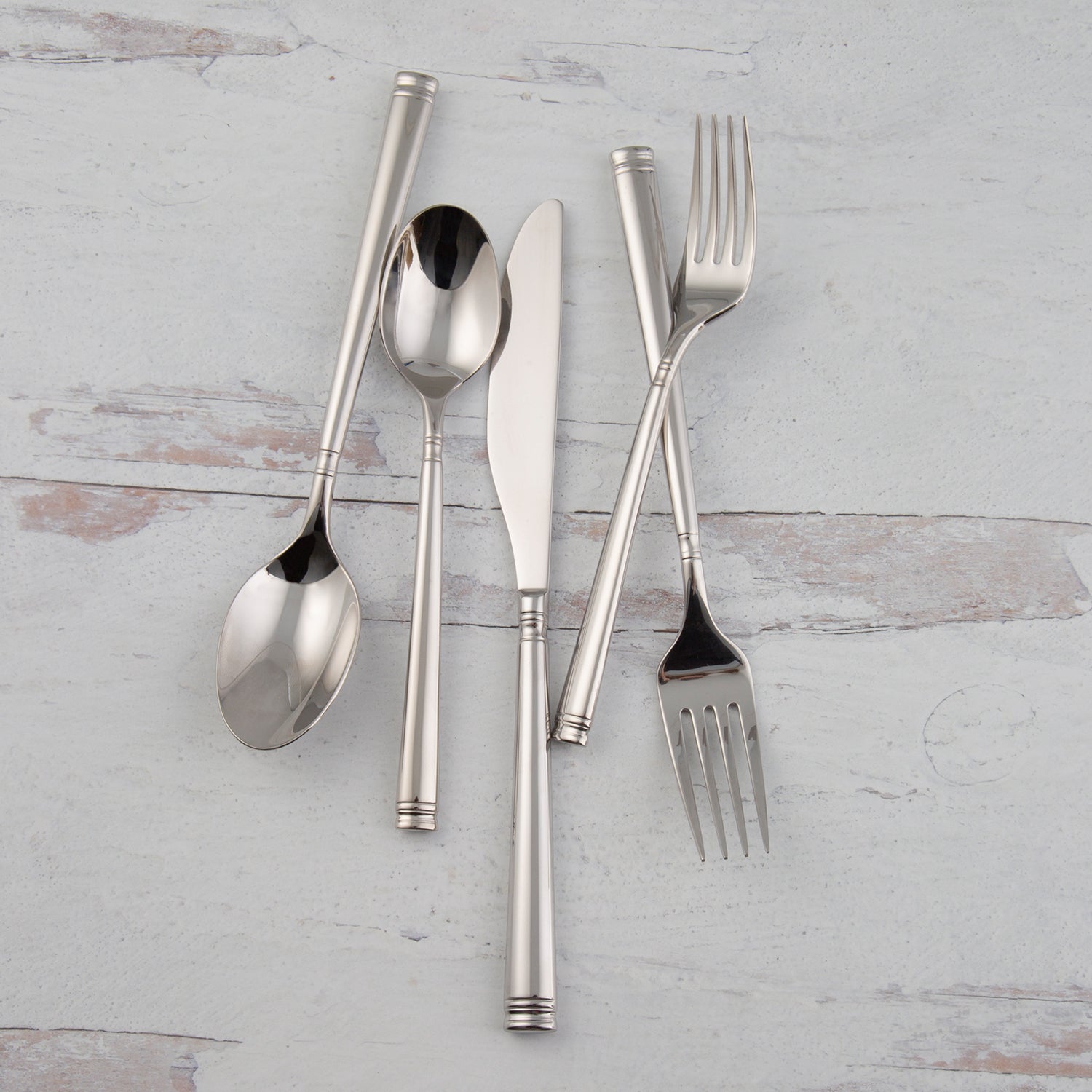 Emmy Mirror 20-Piece Flatware Set