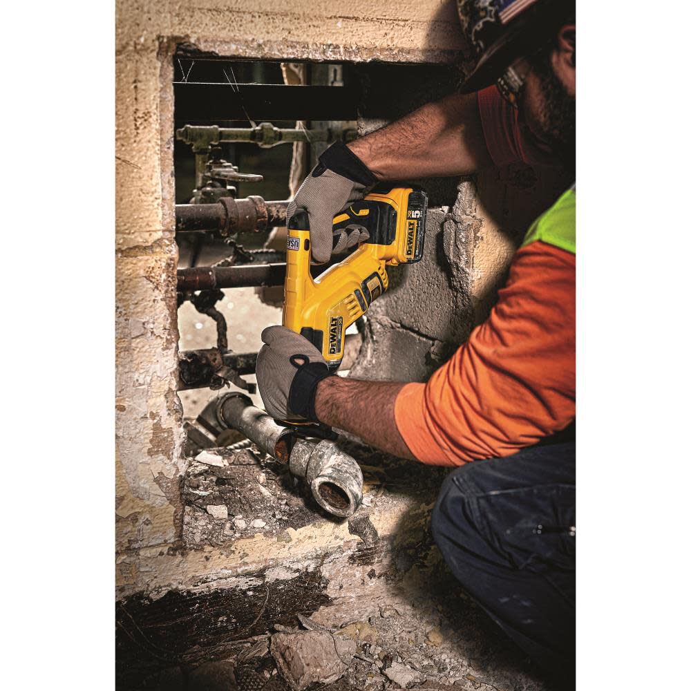 DEWALT 20V MAX XR Compact Reciprocating Saw Kit DCS367P1 from DEWALT