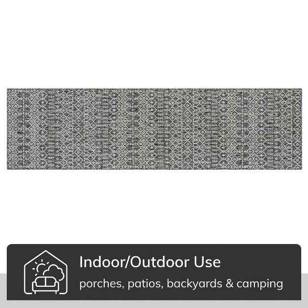 Well Woven Nors Indoor Outdoor Flat Weave Pile Nordic Lattice Area Rug