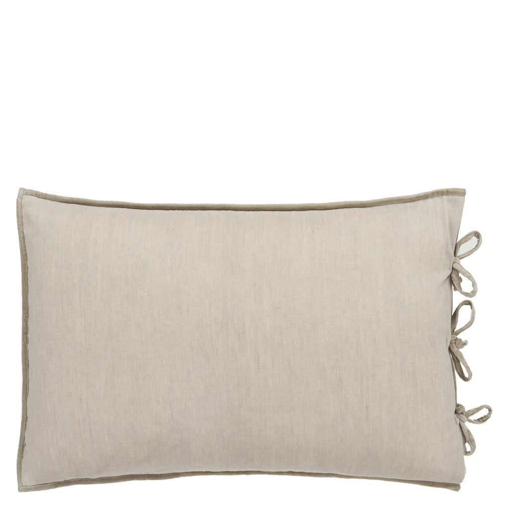 Sevanti Dove Quilted Throws and Shams