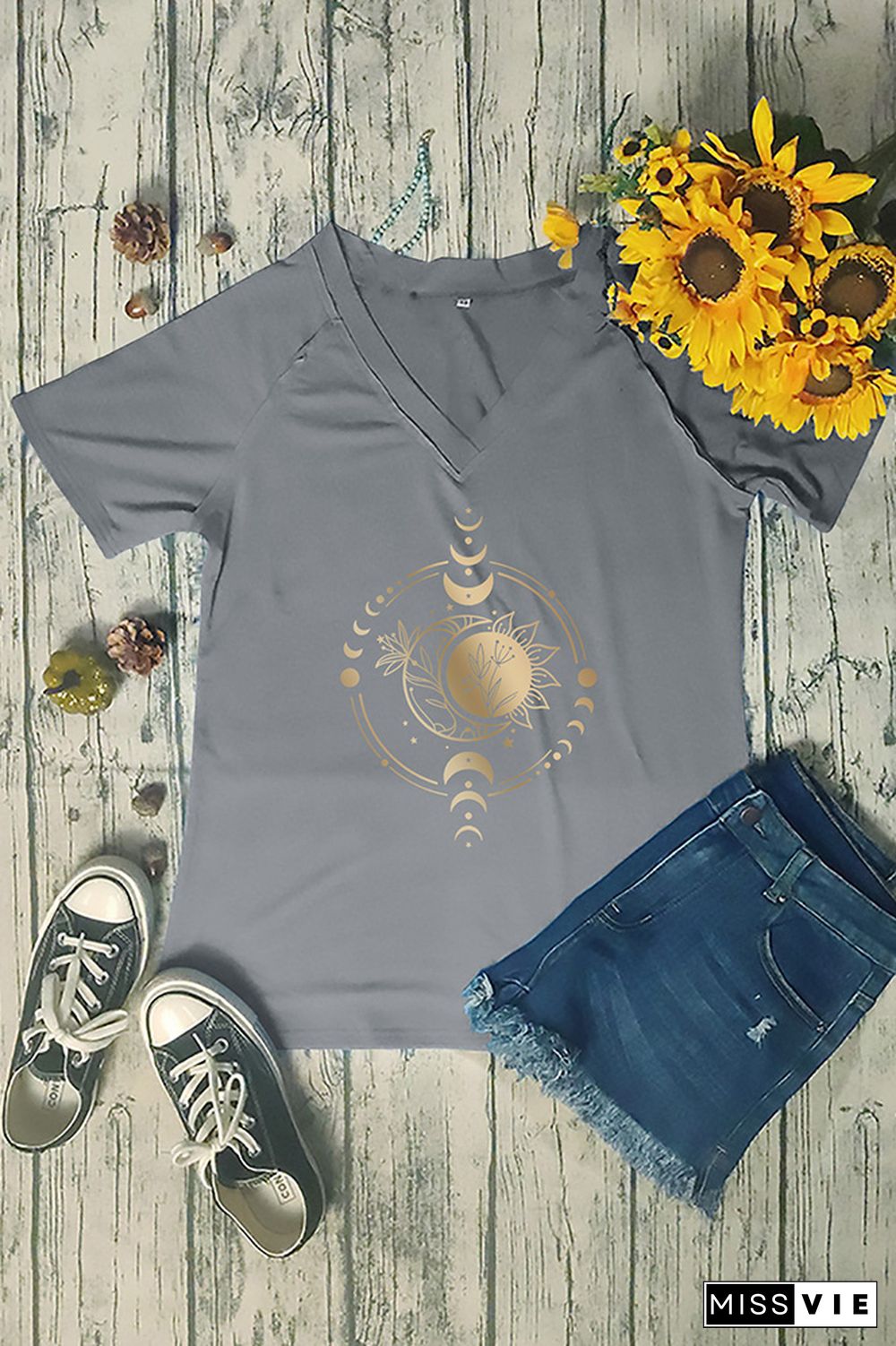 Sun And Moon Print V Neck Graphic Tee