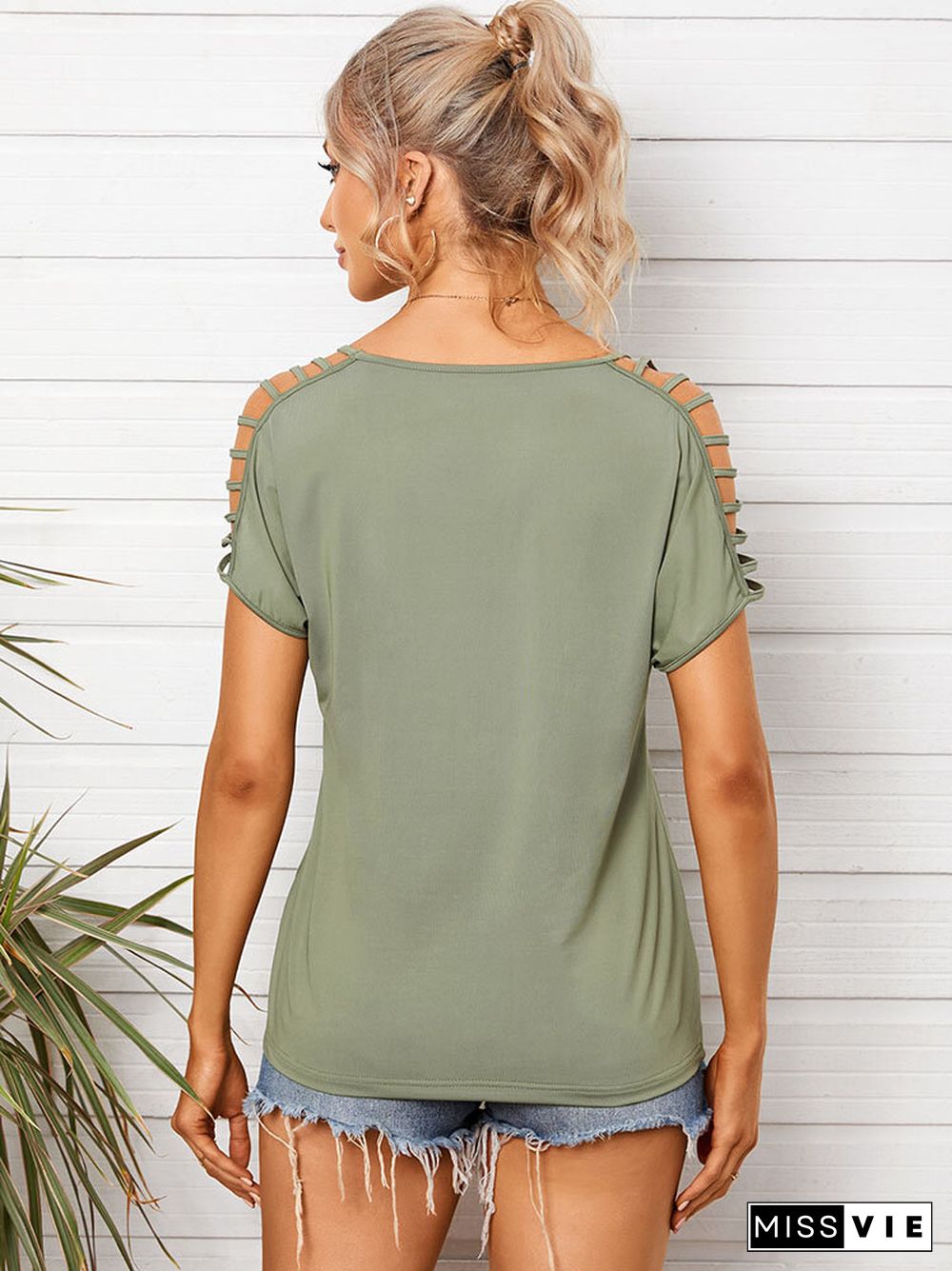 Solid Cut Out V-neck Short Sleeve Casual T-shirt