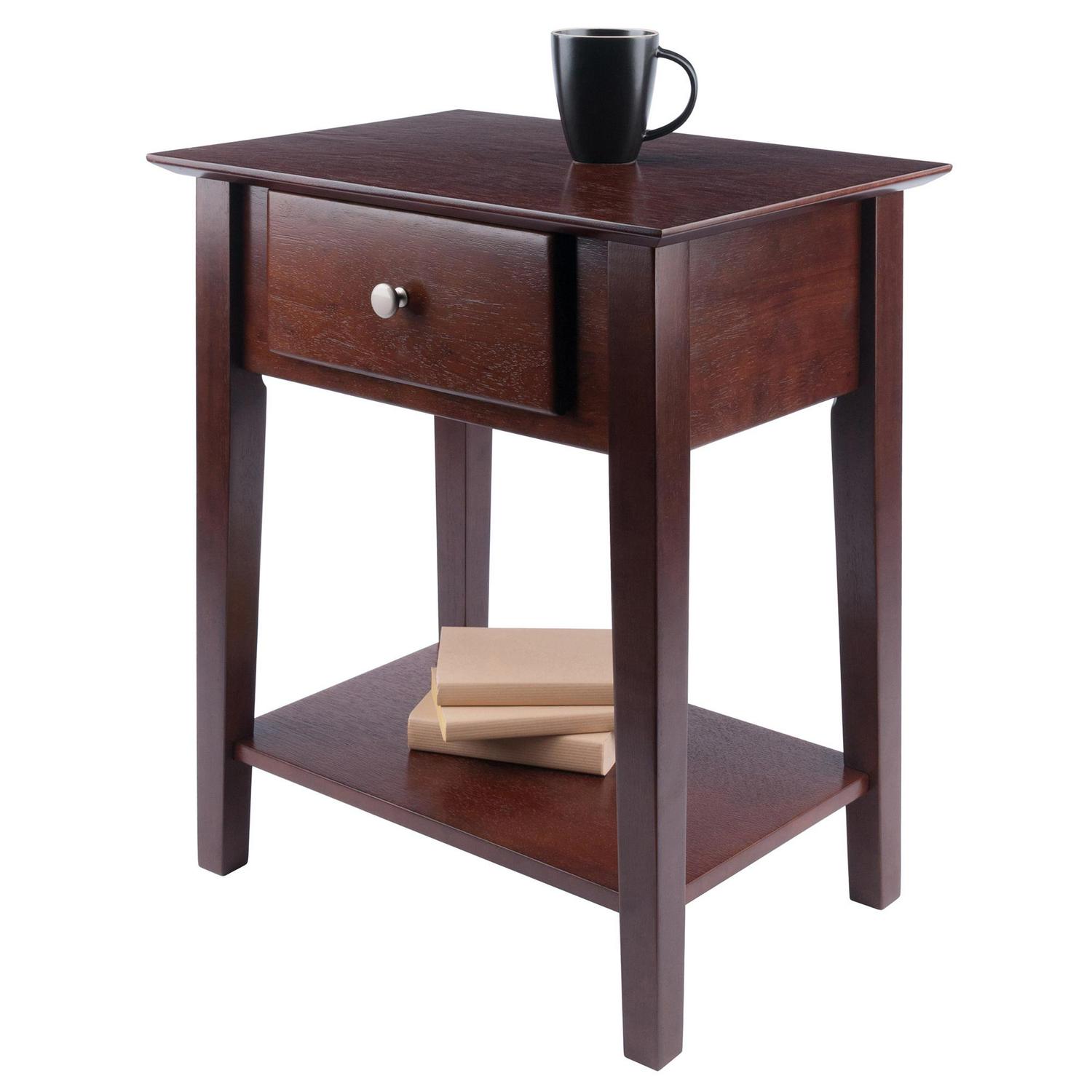 Winsome Wood Shaker Nightstand， Walnut Finish