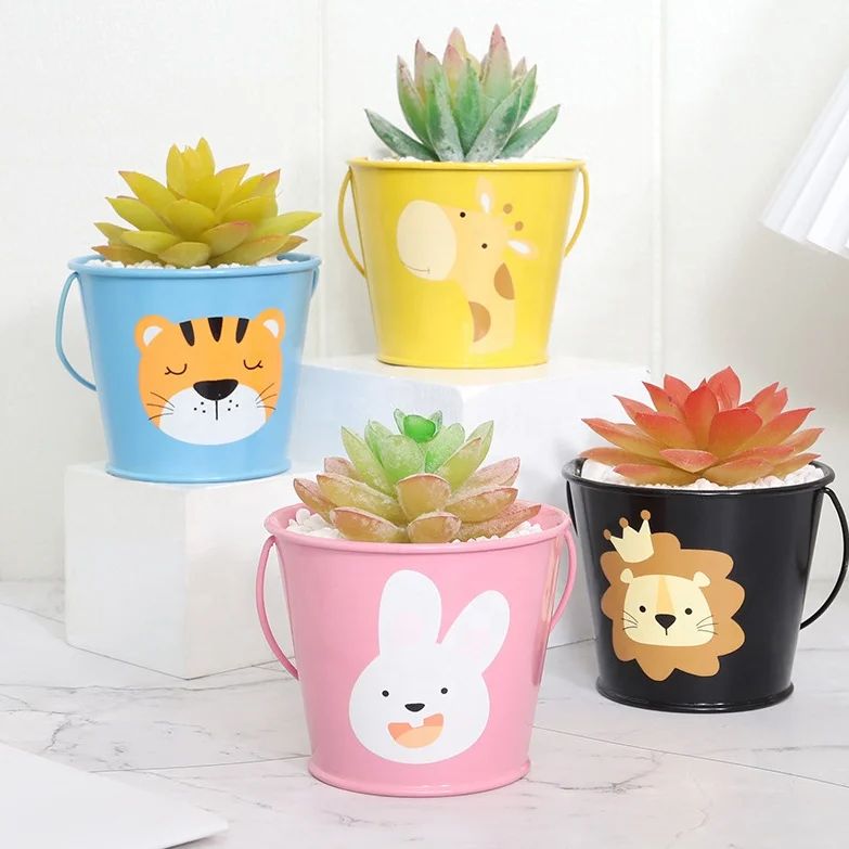 Hot Selling Item Personality Creative Desktop Ornament Modern Minimalist Cartoon Mini Flower Pot for Garden Supplies with Handle