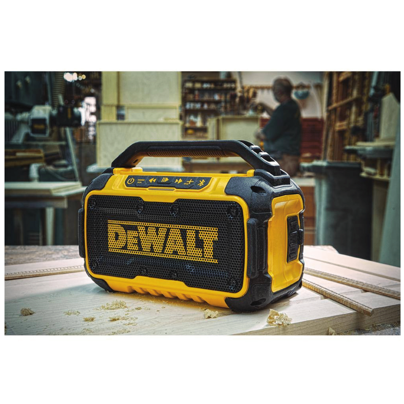 Dewalt DCR010W230 20-Volt MAX Bluetooth Speaker with (1) 20-Volt Battery 3.0Ah