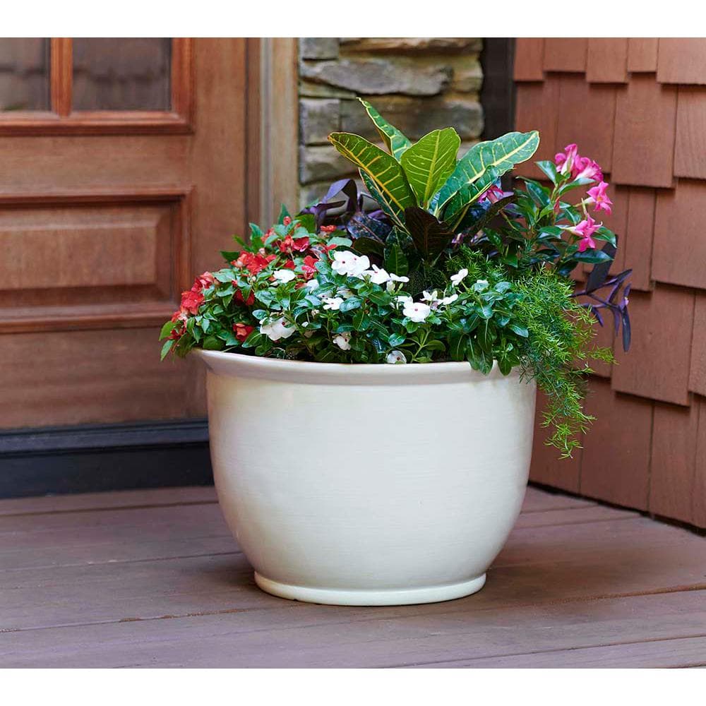 Southern Patio Willow Large 22 in. x 14.5 in. 55 qt. Chalk-Colored Resin Composite Outdoor Planter CMX-088752