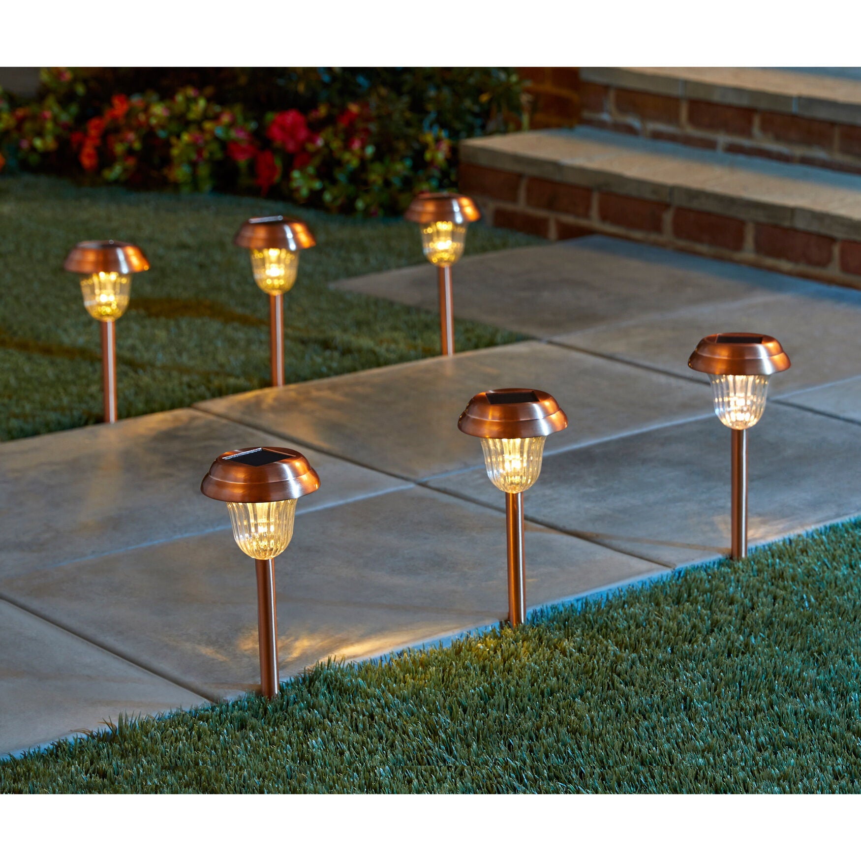 Brylanehome Set Of 6 Copper Finish Solar Pathway Lights， Copper