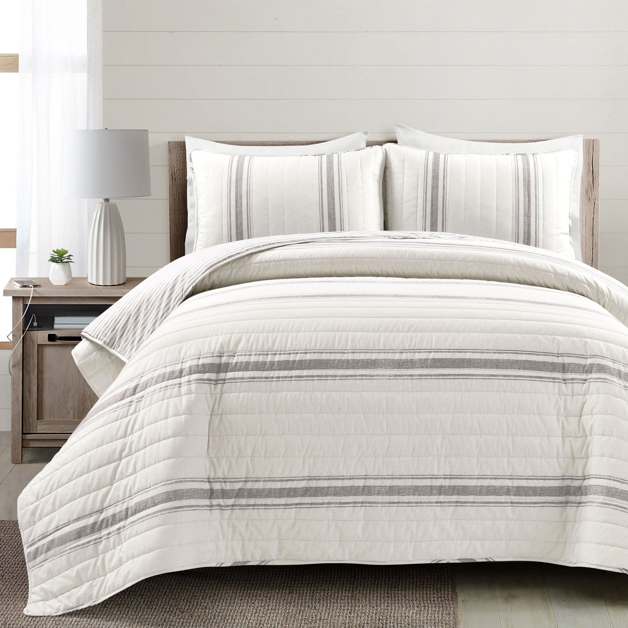 Farmhouse Stripe Reversible Cotton Quilt Set