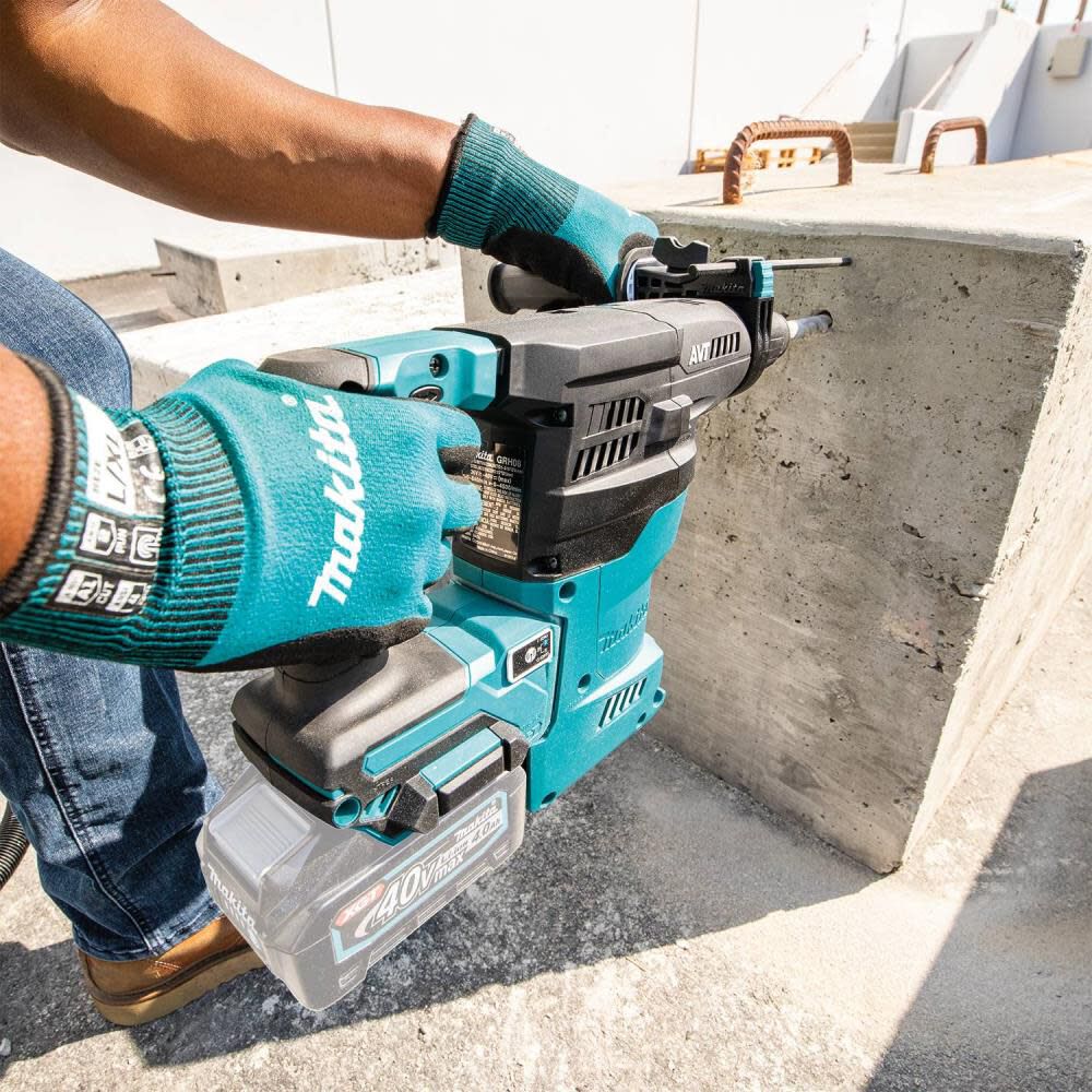 Makita 40V max XGT 1 3/16