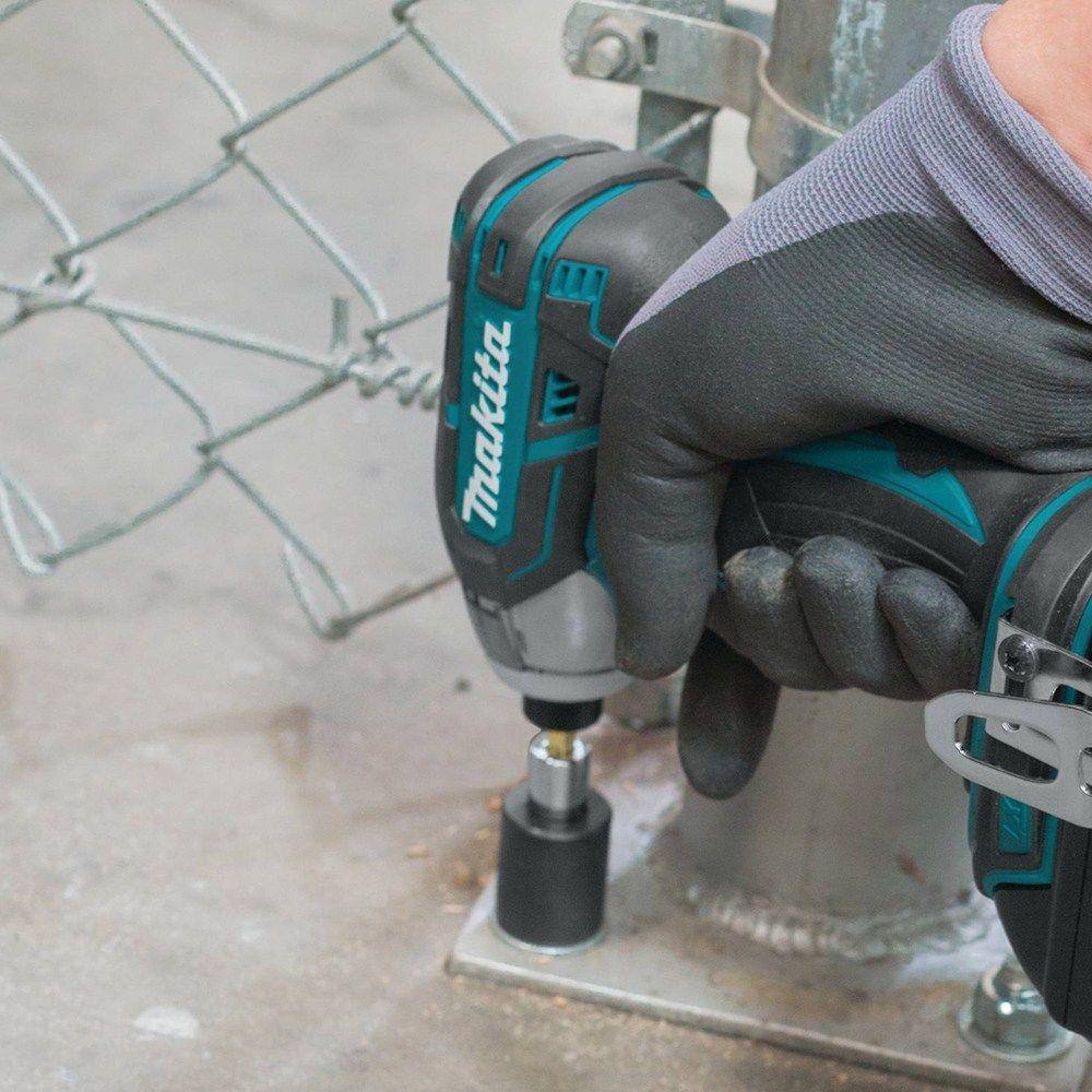 Makita 18V LXT Lithium-Ion 14 in. Oil-Impulse Brushless Cordless 3-Speed Impact Driver (Tool-Only) XST01Z