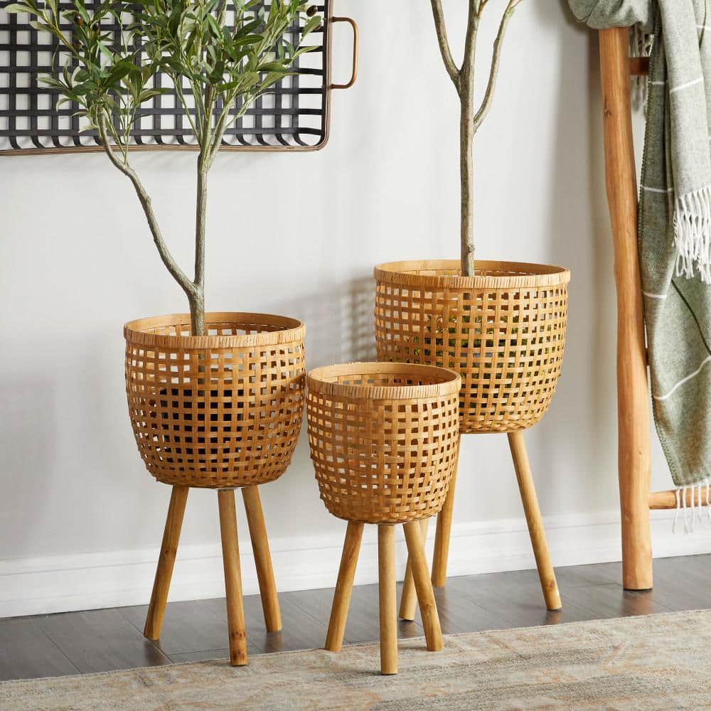 Litton Lane 26 in. 23 in. and 20 in. Large Brown Bamboo Handmade Woven Planter (3- Pack) 041957