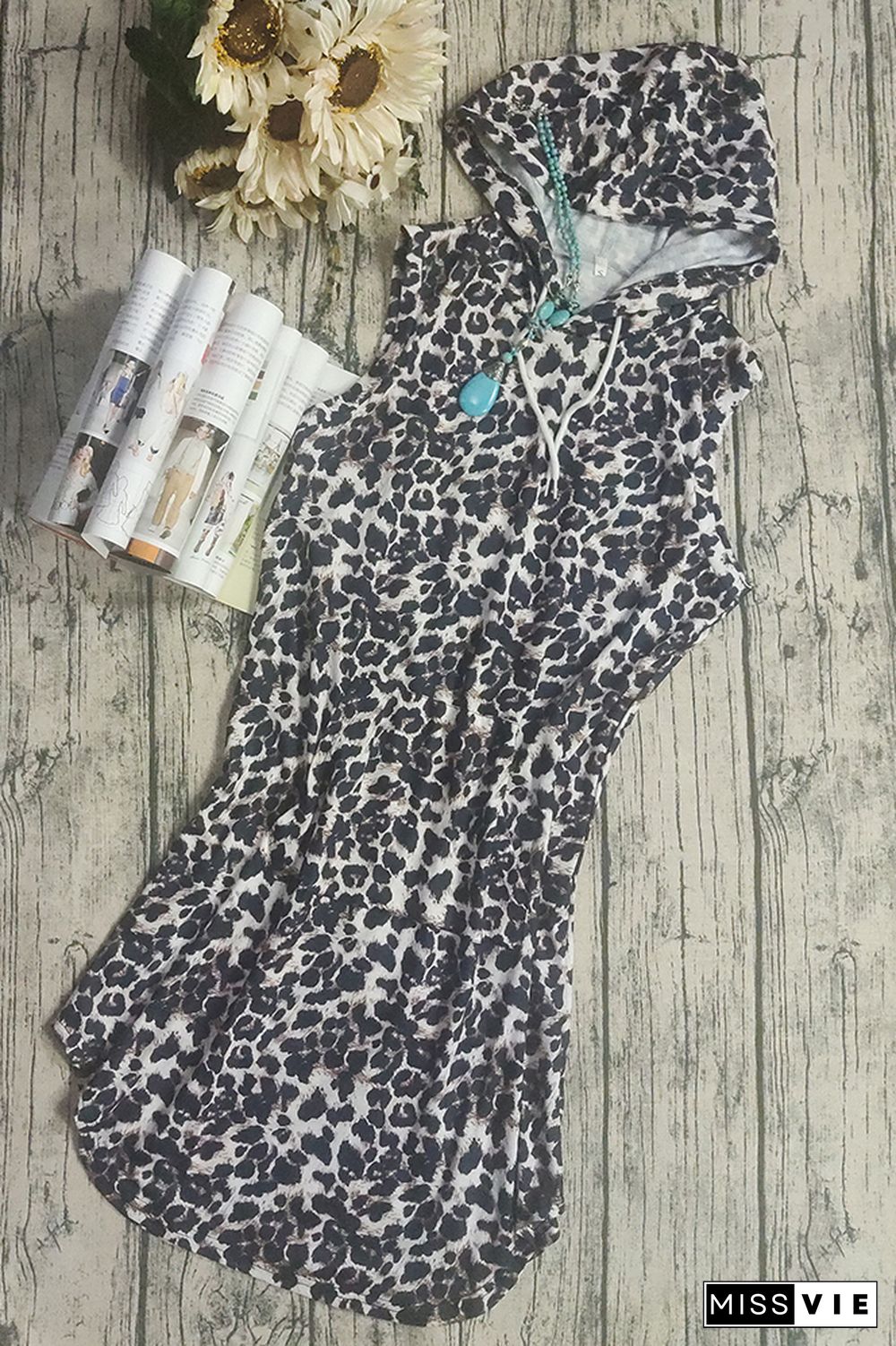 Leopard Sunflower Print Sleeveless Hooded Dress with Pockets