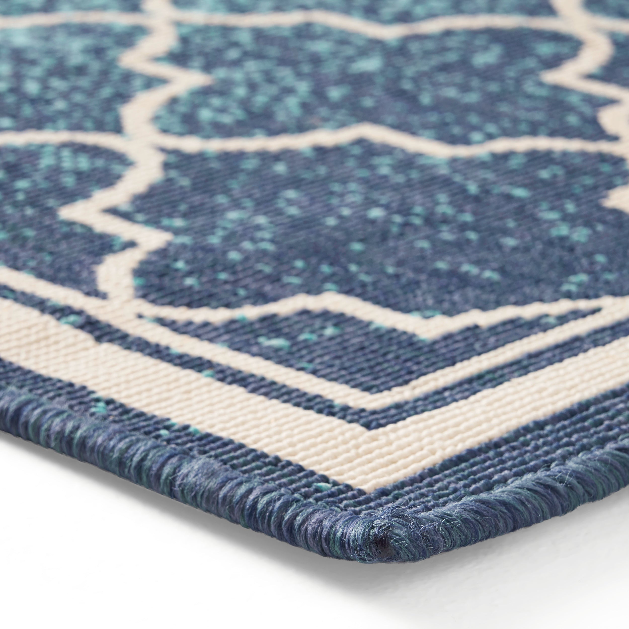 Sweety Outdoor Ombre Area Rug, Blue and Ivory