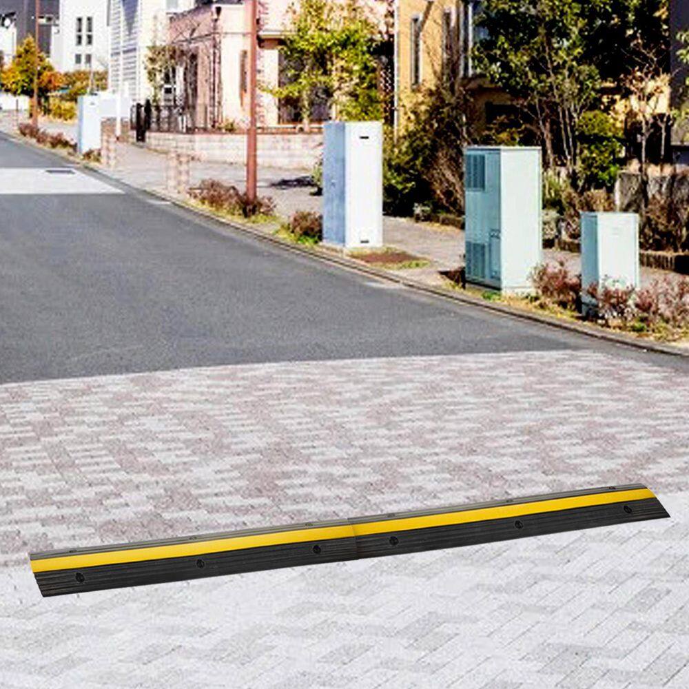 VEVOR Cable Protector Speed Ramp 1-Channel Speed Bump Hump 18000 lbs. Loading for Driveway Traffic Protect Wire (4-Pack) DCGXBDLSB4PCSNXB6V0