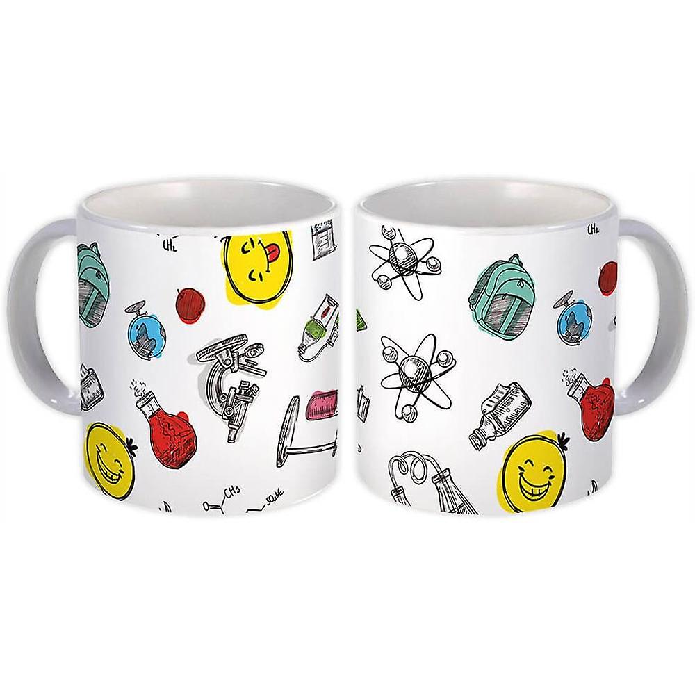 Gift Mug: Chemistry Pattern Back