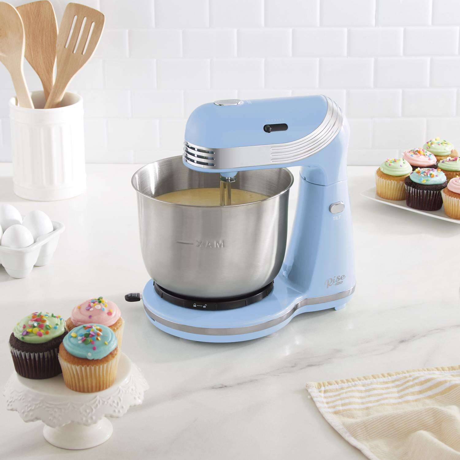 Rise by Dash Aqua Sky 3 qt. cap. 6 speed Stand Mixer