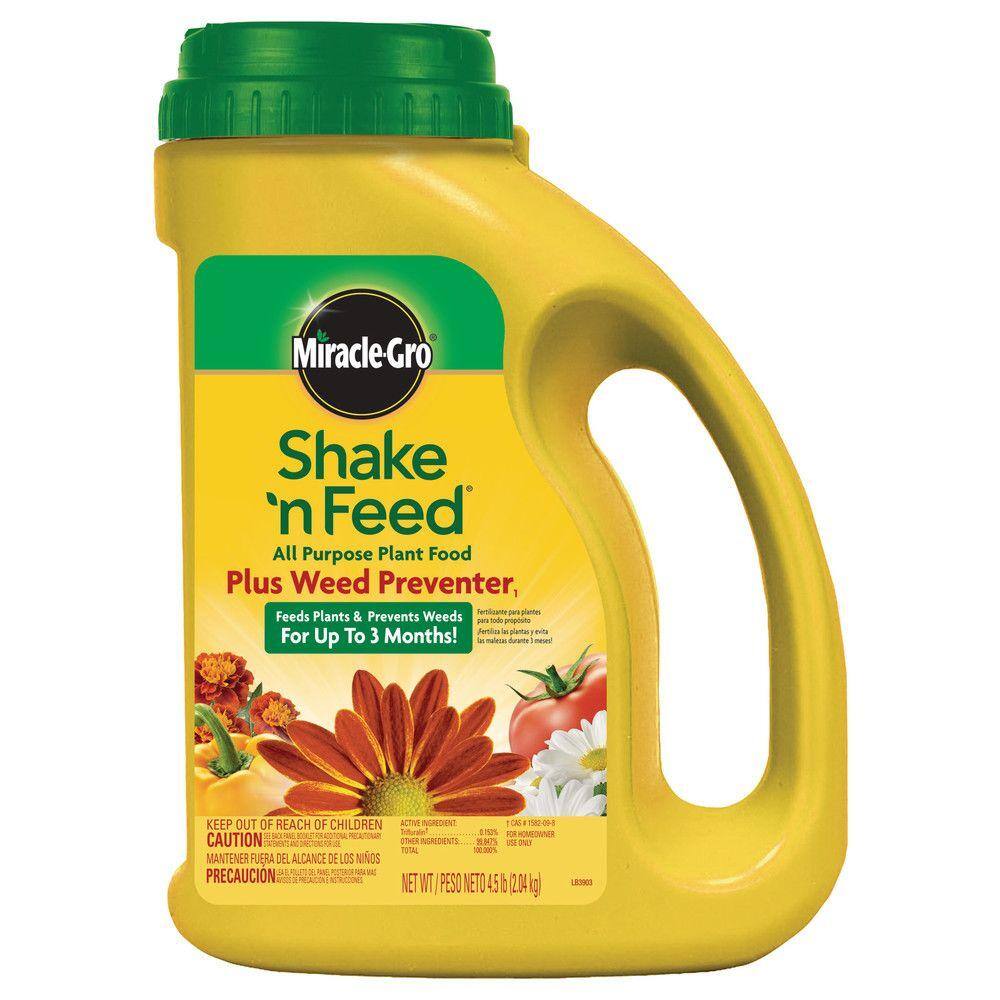 Miracle-Gro Shake'n Feed 4.5 lbs. All-Purpose Plant Food Plus Weed Preventer 103836