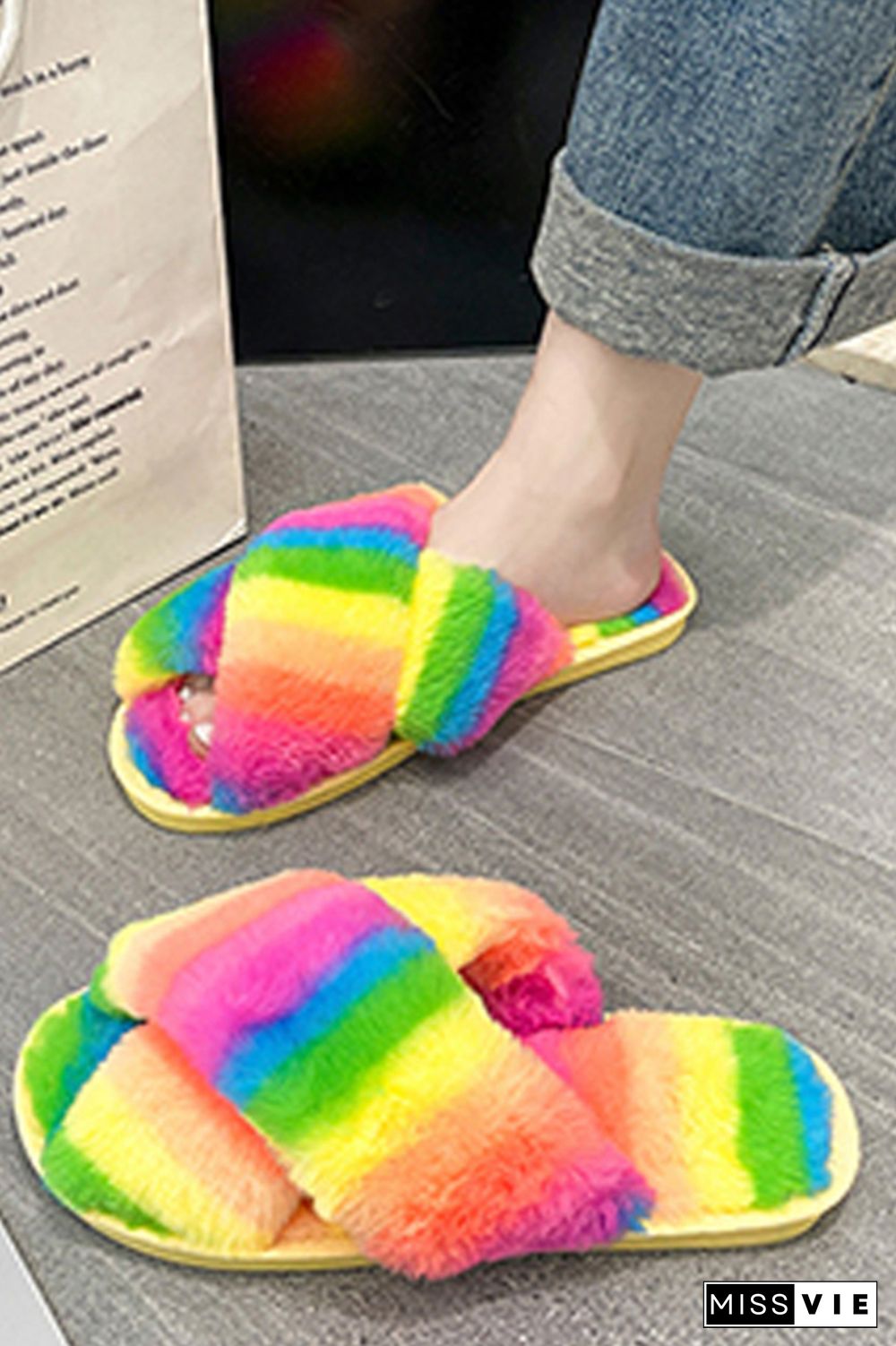 Multicolor Fluffy Criss-cross Home Slippers Wholesale