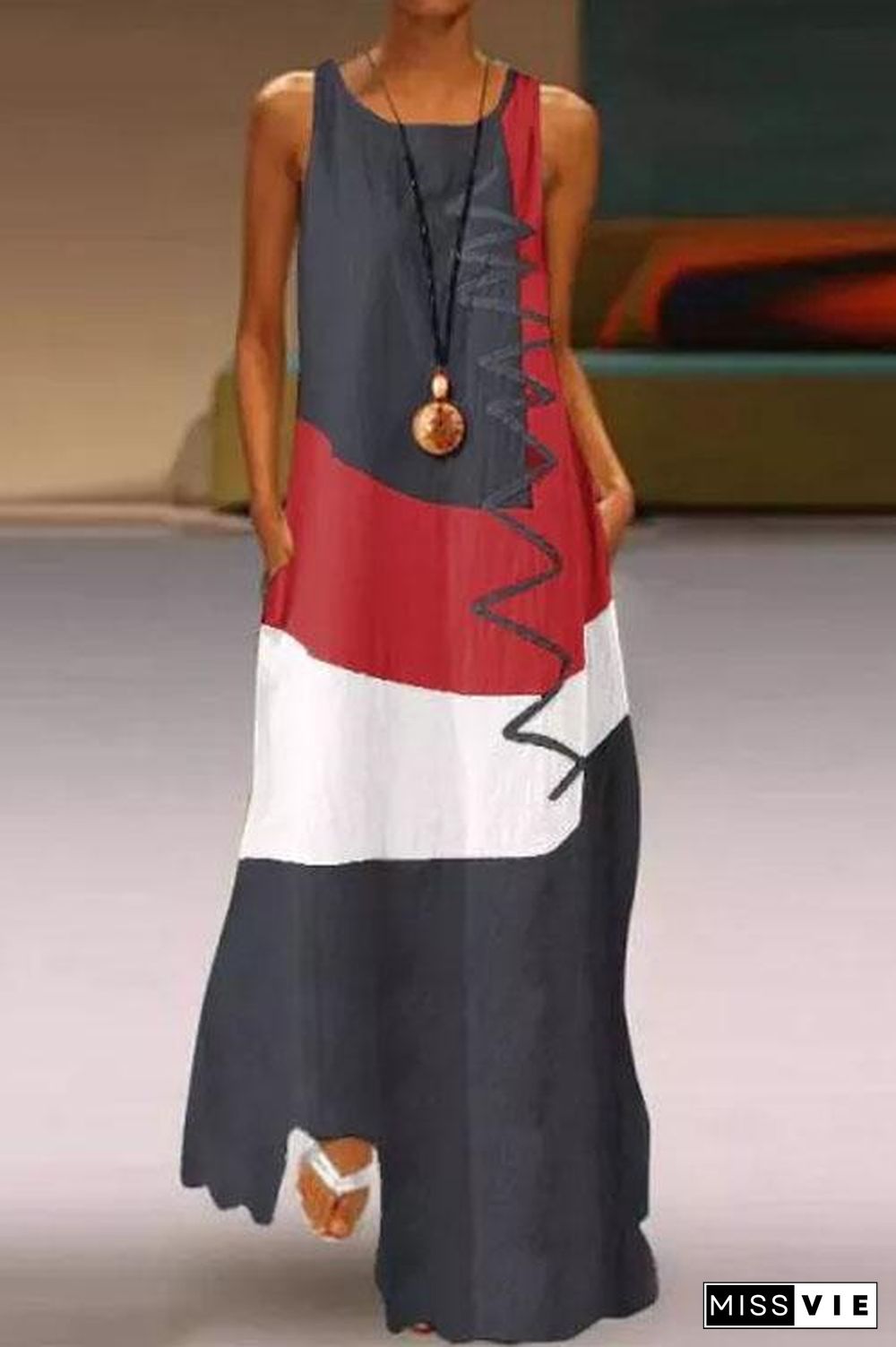 Fashion Show Stitch Maxi Dress