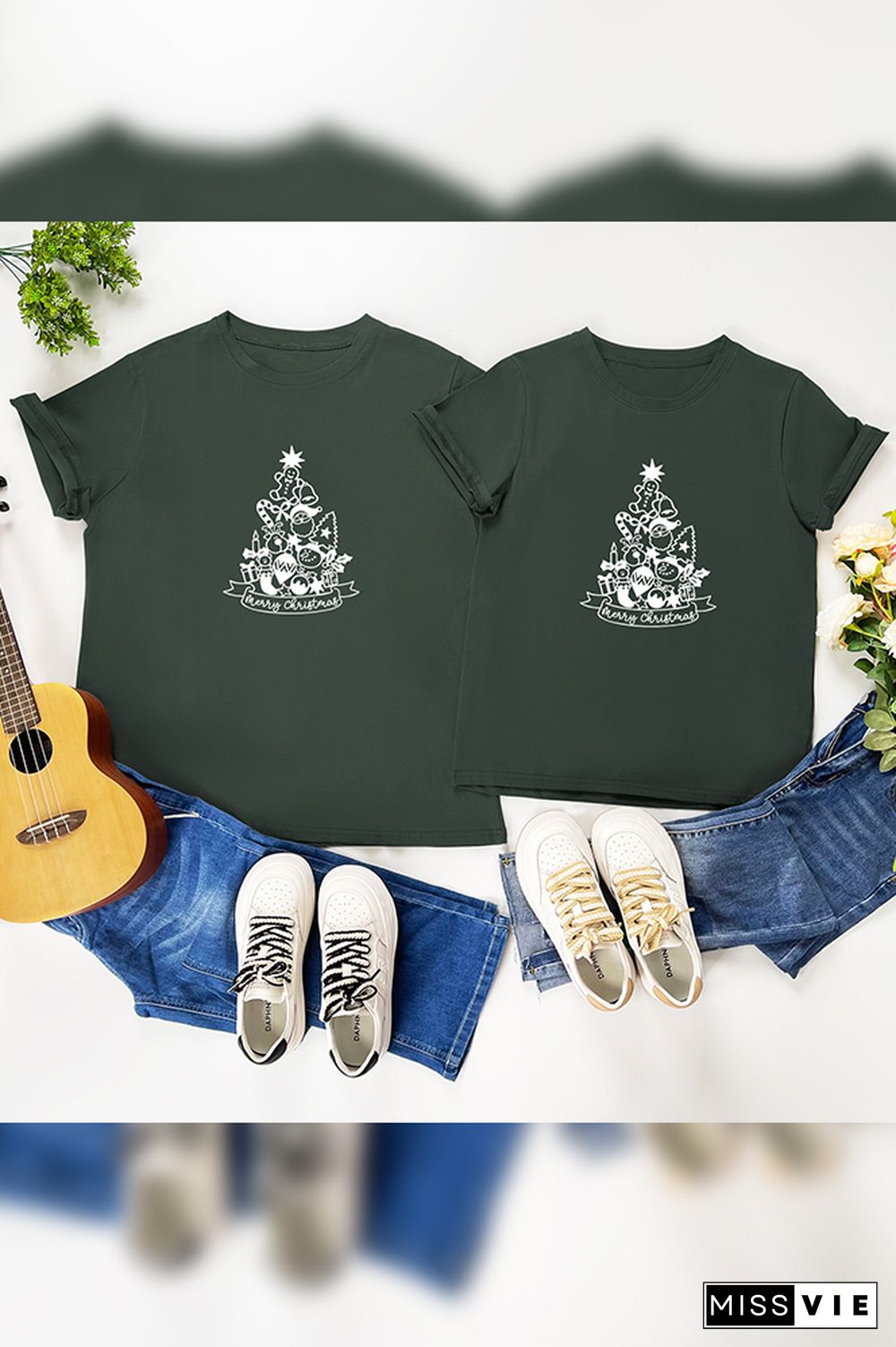 Christmas Tree Couple T-shirt Wholesale