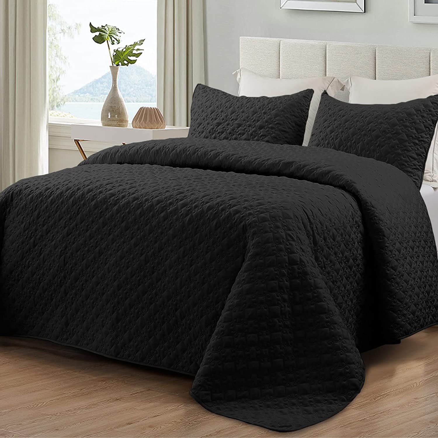 Quilt Set King Size， Soft Microfiber Lightweight Bedspread Coverlet Bed Cover (Diamond Pattern) for All Seasons， Black， 3 Pieces (Includes 1 Quilt， 2 Shams)