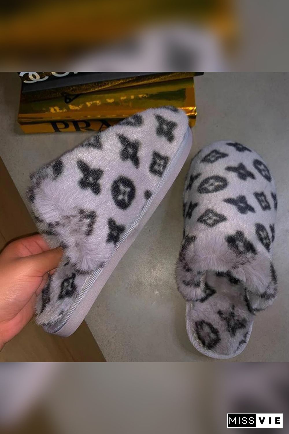 Multicolor Fluffy Home Slippers Wholesale