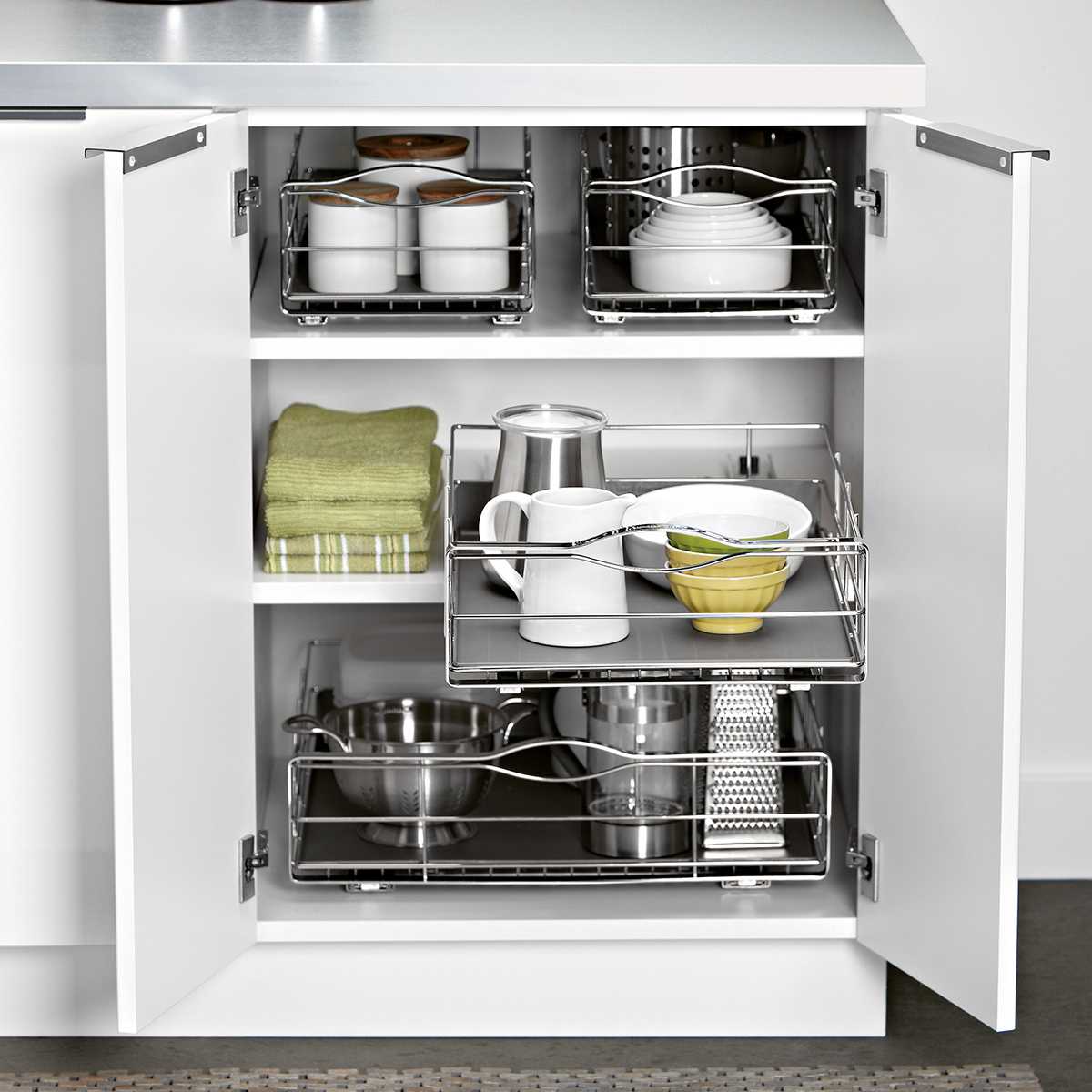 simplehuman 14quot PullOut Cabinet Organizer