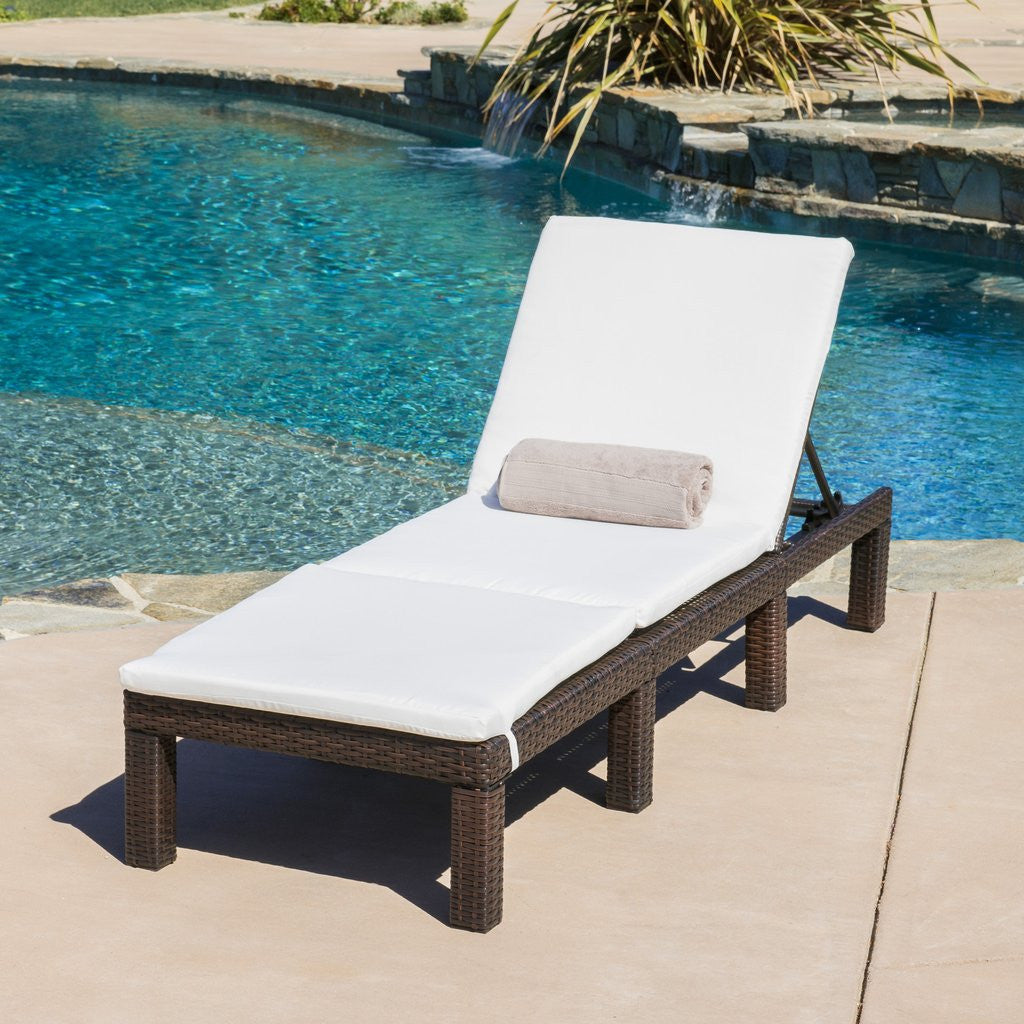 Budva Outdoor Wicker Adjustable Chaise Lounge w/ Cushion