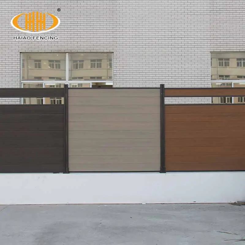 High quality factory supply multicolor popular wood plastic composite fencing for sale