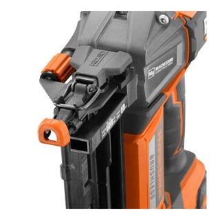 RIDGID 18V Brushless Cordless HYPERDRIVE 16-Gauge 2-12 in. Straight Finish Nailer(Tool Only) Belt Clip Bag Sample Nails R09892B