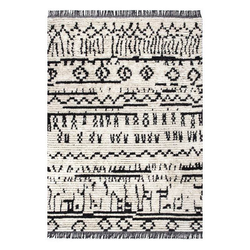 nuLoom Tessa Tribal Soft Shag Fringe Area Rug