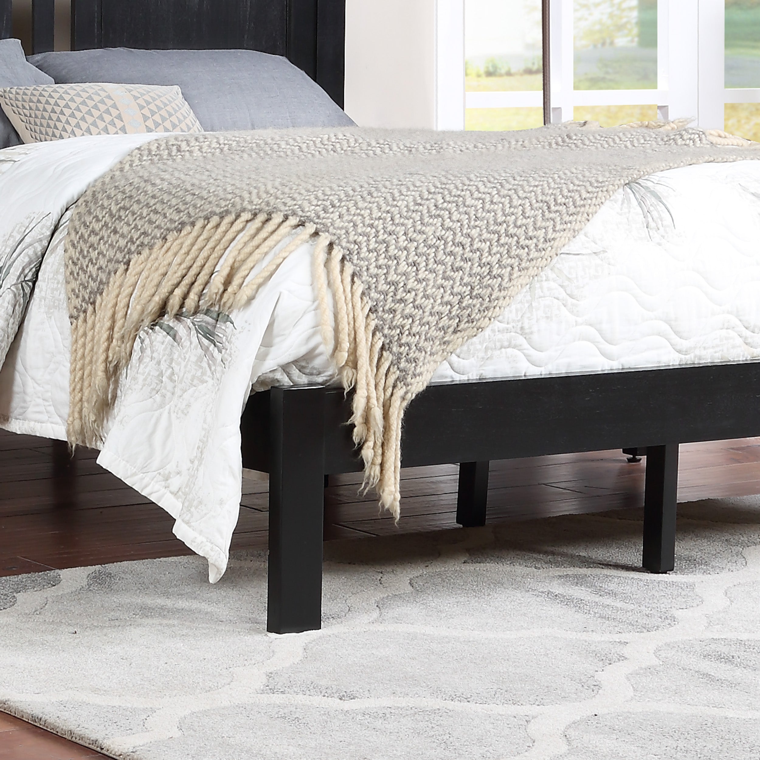 Kashtyn Modern Farmhouse Acacia Wood Queen Bed Platform