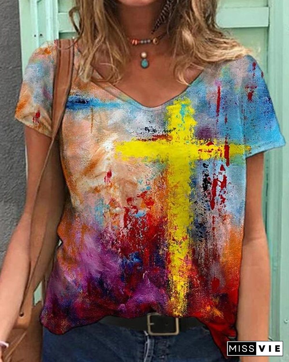 Graffiti Cross Painting Print V Neck T-shirt