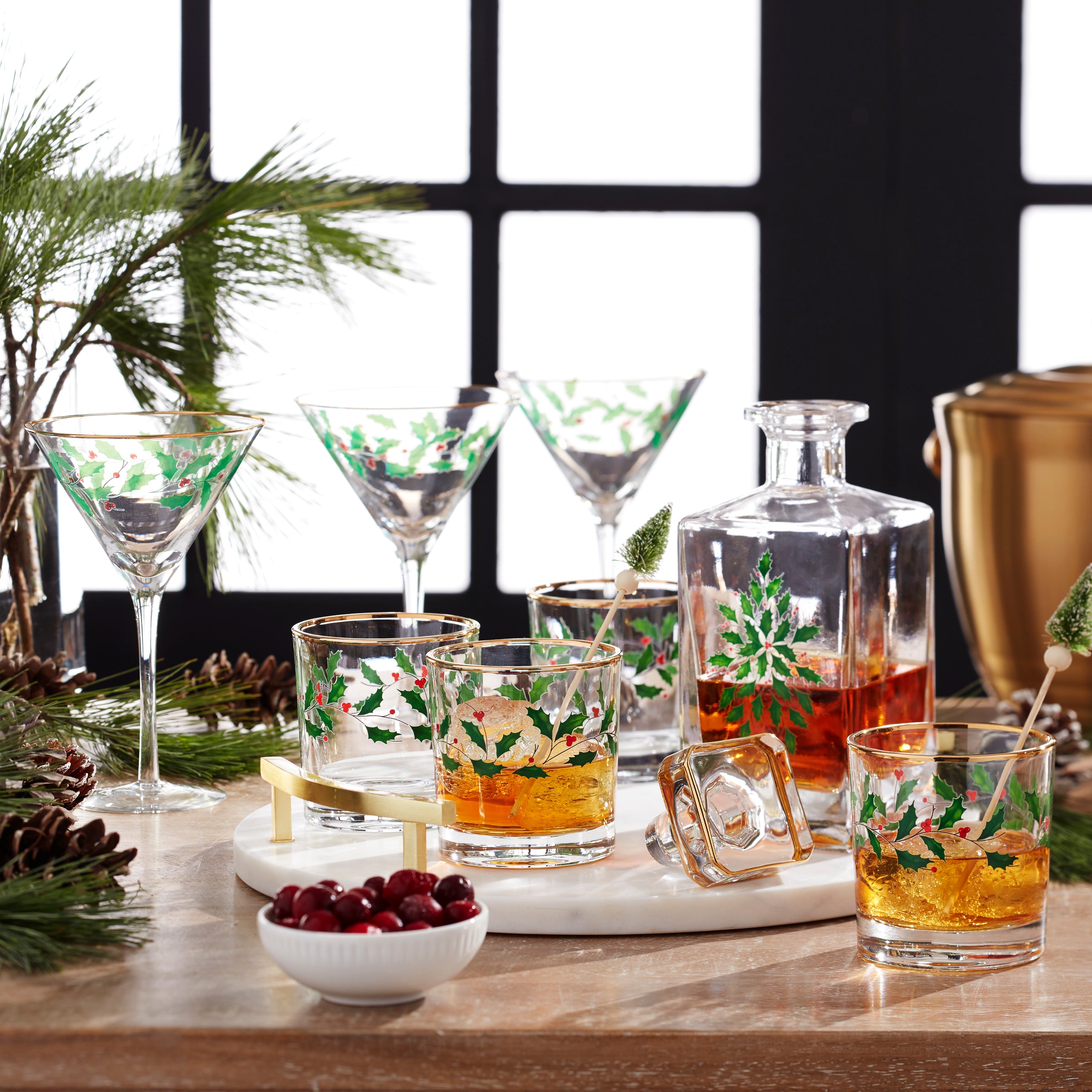 Holiday 5-Piece Decanter & Whiskey Glass Set