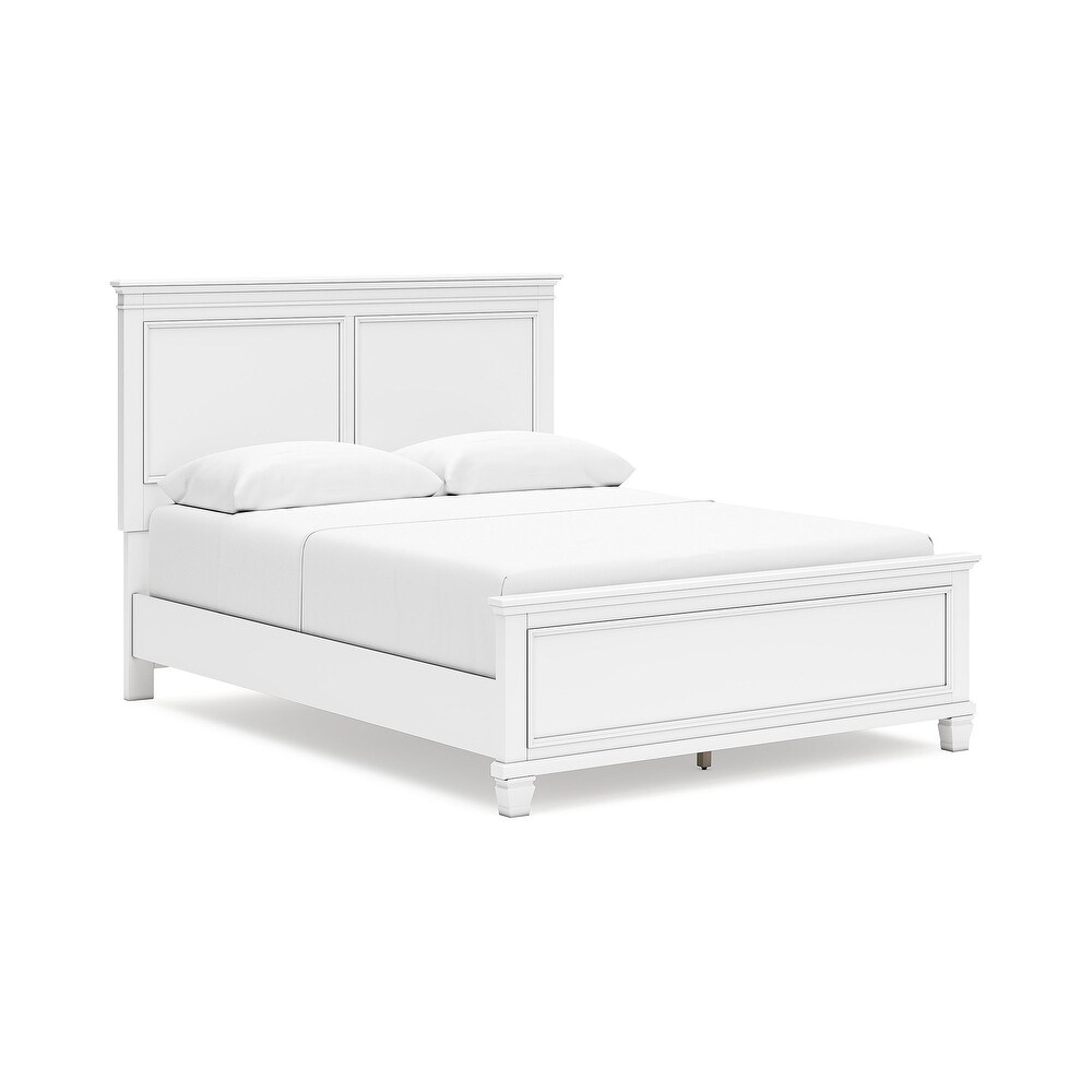 Signature Design by Ashley Fortman Panel Bed