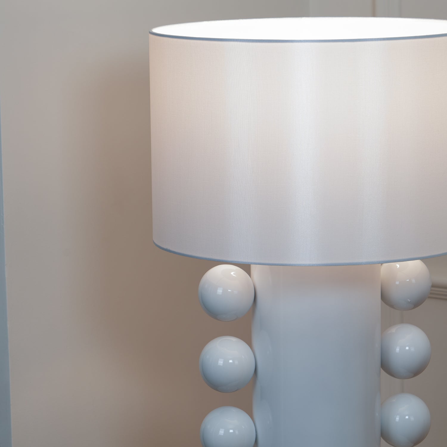 Tiglia Table Lamp