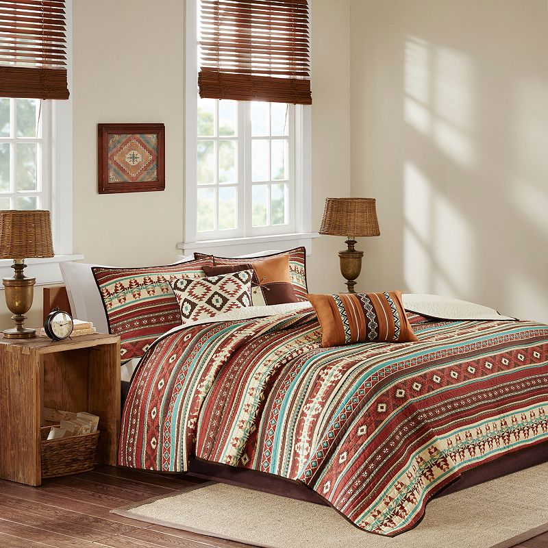 Madison Park 6-piece Davy Quilt Set with Shams and Throw Pillows