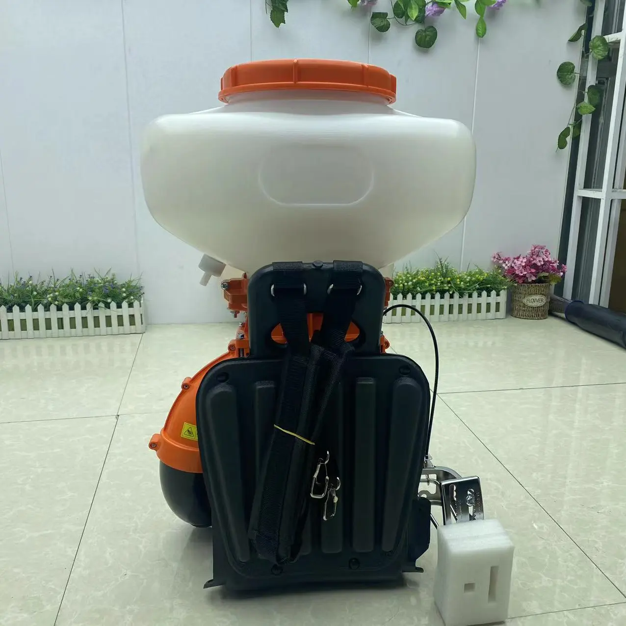 14L/20L/26L Backpack Power Sprayer Mist Duster 3wf 3a with 2.13Kw 7500rpm Gas Engine