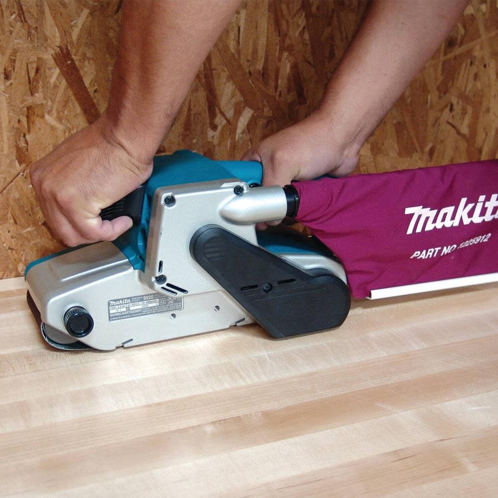 Makita 3 In. x 24 In. Belt Sander 9920 from Makita