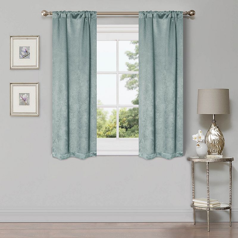 Superior Geometric Wave Insulated Thermal Blackout Rod Pocket Curtain Set