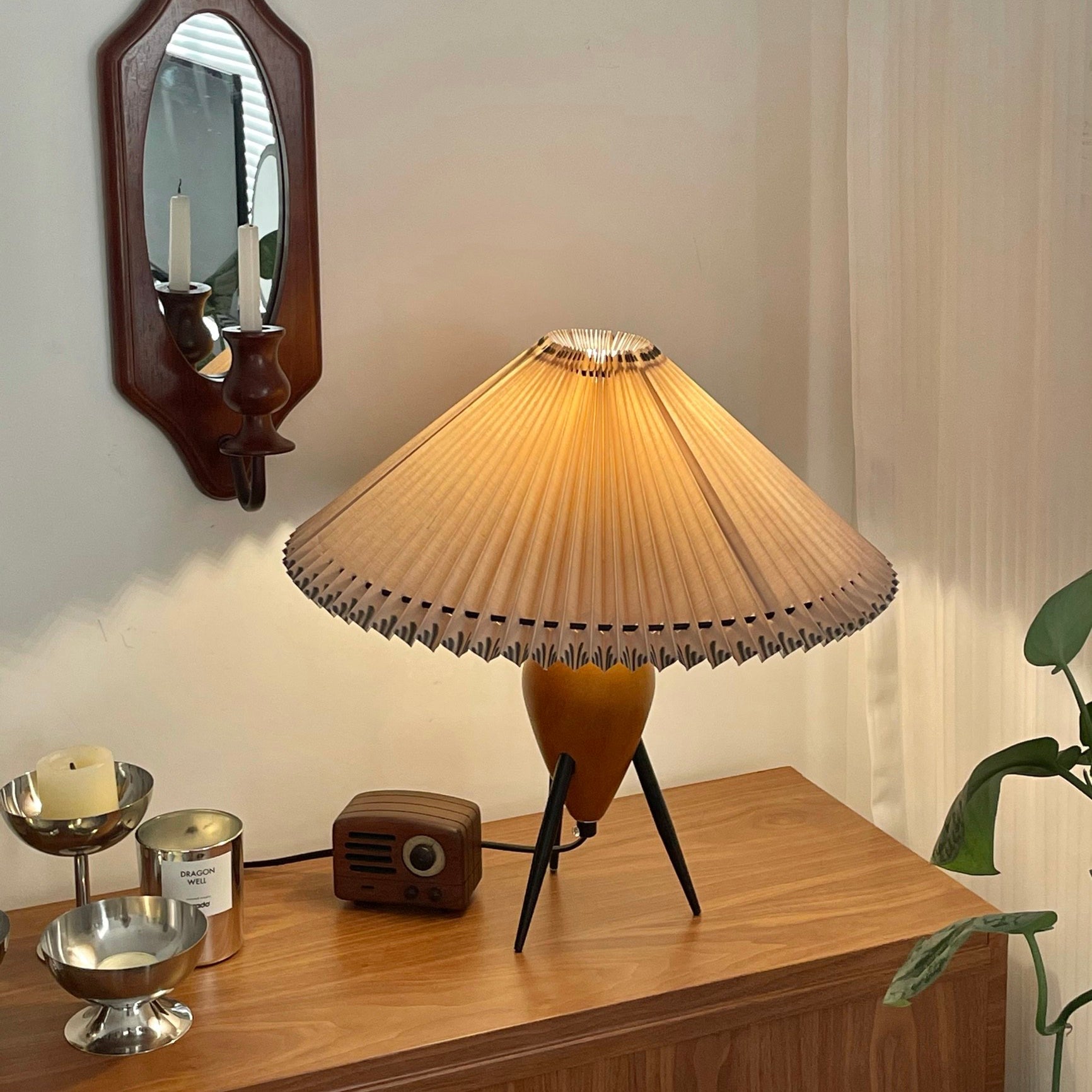 Mian Table Lamp