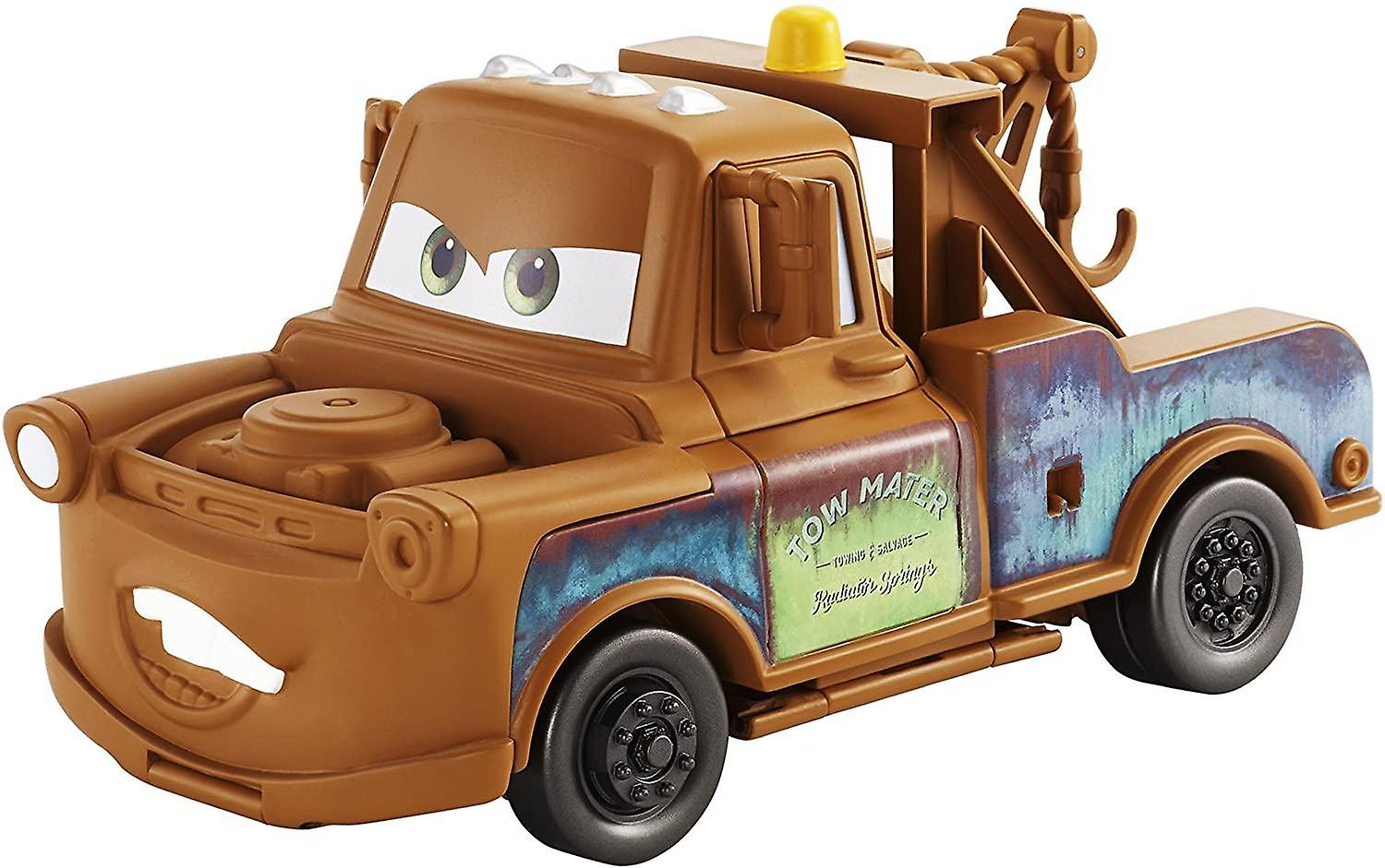 Disney Pixar Cars 3 Cars Transforming Mater Tow Net Playset