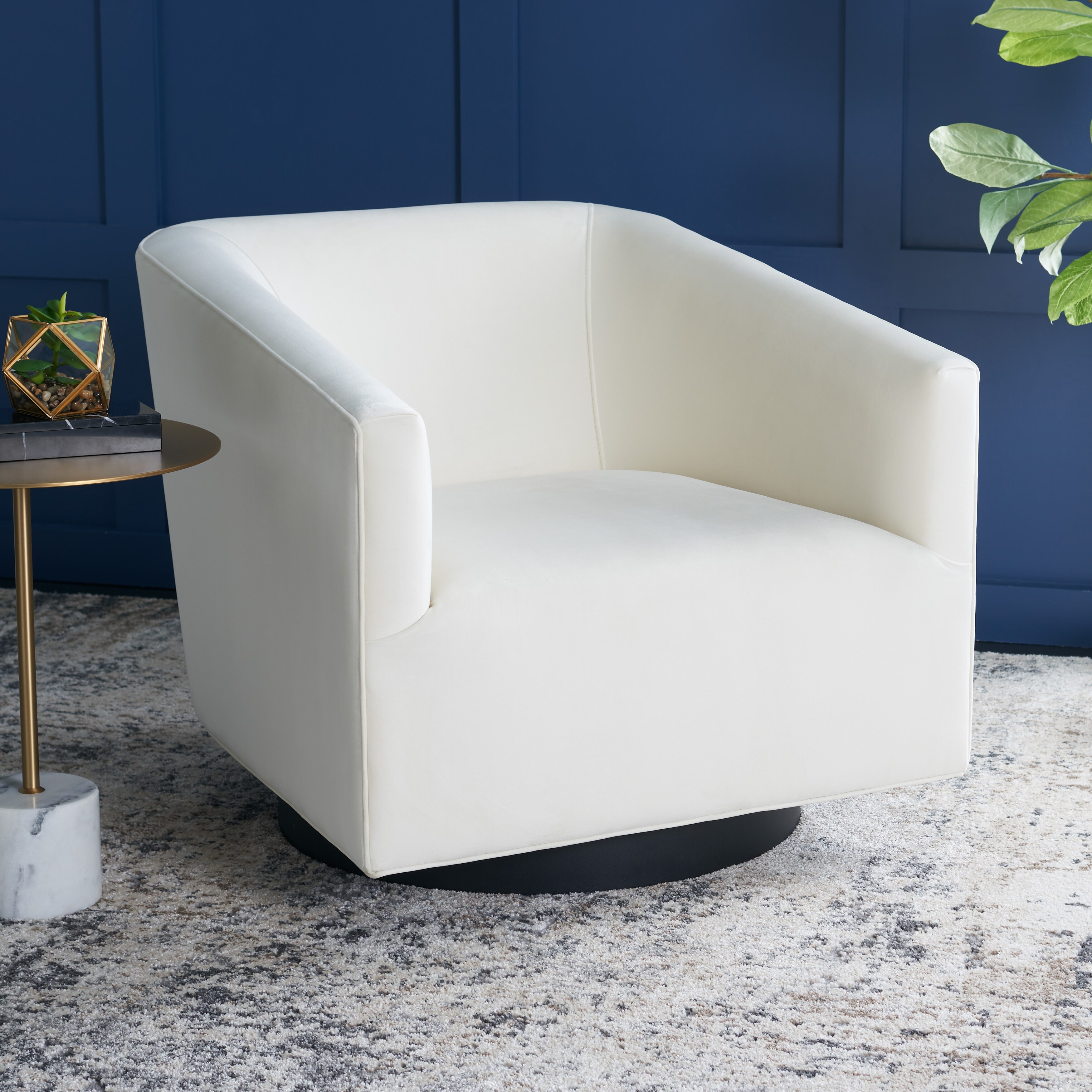 SAFAVIEH Birdie Accent Chair - 32 W x 33 D x 29 H