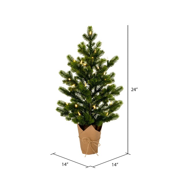 Vickerman Bryson Spruce Artificial Christmas Tree